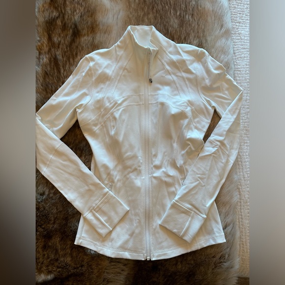 Lululemon Define Jacket Luon in White - Picture 3 of 4